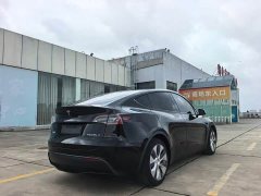 Tesla Model Y 2022 Facelift Rear-Wheel Drive - ფოტო 10