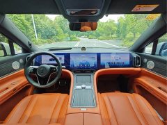 AITO M9 Extended Range Max 42kWh 6-Seater - ფოტო 9