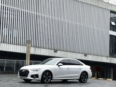 Audi A4L 2022 40 TFSI Fashion Dynamic - ფოტო 1