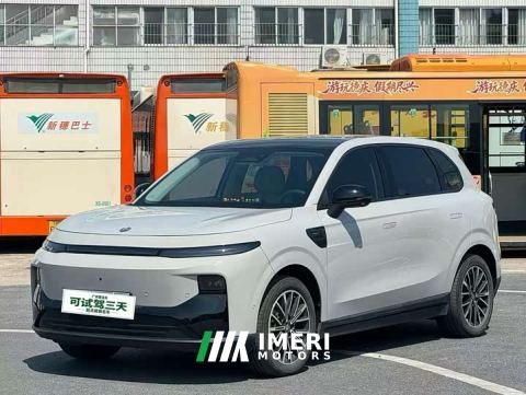 2025 Leapmotor B10 510 Pleasure Edition