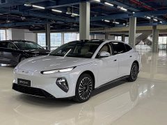 BYD Seal 08 DM-i 350KM Four-Wheel Drive Flagship Edition - ფოტო 1