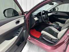 Honda Vezel 1.5L CVT Luxury - ფოტო 7