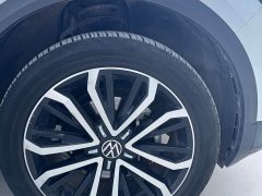 Volkswagen VW T-ROC Facelift 280TSI DSG Two-Wheel Drive Luxury Smart Connected Edition - ფოტო 4