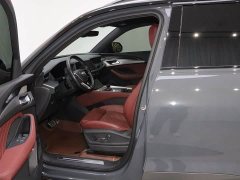 Audi Q6 45 TFSI quattro Shadow Warrior Edition 7-seater - ფოტო 11