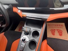 Changan UNI-V 1.5T Premium Sport - ფოტო 8