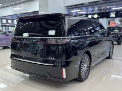 Voyah Lantu Dreamchaser PHEV AWD Luxury Kunpeng Edition - ფოტო 6