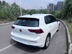 Volkswagen Golf 200TSI DSG - ფოტო 4