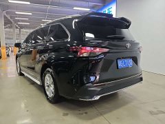 Toyota Gravia 2.5L Hybrid Comfort Edition - ფოტო 16