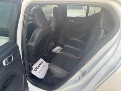 Volvo XC40 B3 Smart Remote Luxury Edition - ფოტო 4