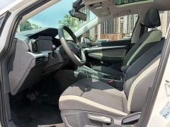 Volkswagen Golf 2023 Facelift 280TSI DSG Pro - ფოტო 5