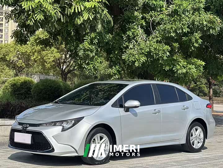 Toyota Corolla 1.8L CVT Luxury - ავტომობილი ჩინეთიდან