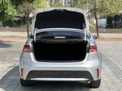 Toyota Corolla 1.8L CVT Luxury - ფოტო 15