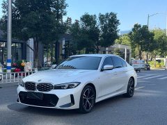 BMW 3 Series 325i M Sport Package - ფოტო 3