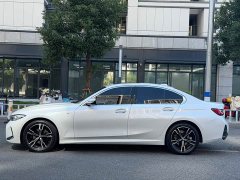 BMW 3 Series 325i M Sport Package - ფოტო 4