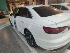 Audi A4L 40 TFSI Fashion Dynamic - ფოტო 14