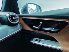 Mercedes-Benz GLC 260 L 4MATIC Luxury 7-Seater - ფოტო 16