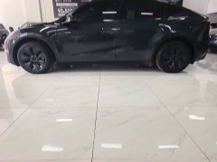 Tesla Model Y Rear-Wheel Drive - ფოტო 19