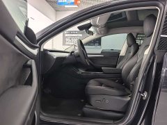Tesla Model Y Rear-Wheel Drive - ფოტო 5