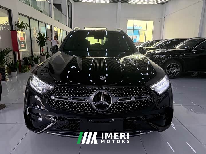 Mercedes-Benz GLC 260 L 4MATIC Dynamic 5-Seater