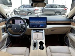AITO M5 Extended Range AWD Smart Driving Edition - ფოტო 4