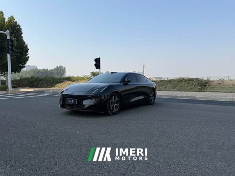 2025 Lynk & Co 10 120 AWD Ultra - автомобиль из Китая