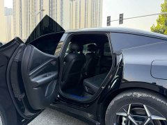 Lynk & Co Geely Lynk & Co 10 120 AWD Ultra - ფოტო 9