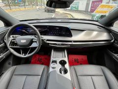 Cadillac XT5 2.0T Luxury - ფოტო 7