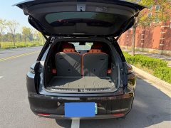 Li Auto L8 Pro - ფოტო 13