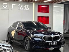 BMW 5 Series Facelift 525Li M Sport Package - ფოტო 3