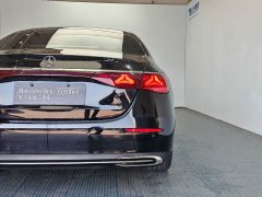 Mercedes-Benz E-Class E 300 L Luxury - ფოტო 19