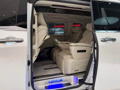 Lexus LM 500 Korean-spec version - ფოტო 10