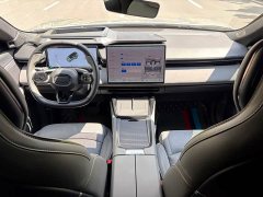 Lynk & Co Geely Lynk & Co 08 EM-P 2023 245km Ultra-Long Range Halo - ფოტო 9