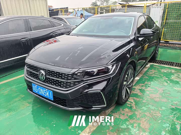 Volkswagen Passat 2022 330TSI Starry Sky Elite - ავტომობილი ჩინეთიდან