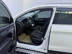Nissan Qashqai 2.0L CVT XV Premium Luxury - ფოტო 14