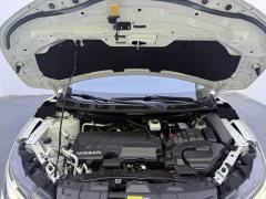 Nissan Qashqai 2.0L CVT XV Premium Luxury - ფოტო 15