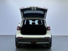 Nissan Qashqai 2.0L CVT XV Premium Luxury - ფოტო 16