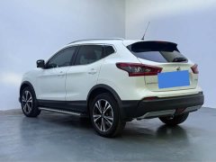 Nissan Qashqai 2.0L CVT XV Premium Luxury - ფოტო 5