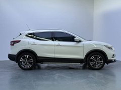Nissan Qashqai 2.0L CVT XV Premium Luxury - ფოტო 7