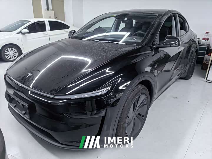 Tesla Model Y 2026 Rear-Wheel Drive - ავტომობილი ჩინეთიდან