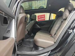 BMW 5 Series 525Li Luxury Package - ფოტო 9