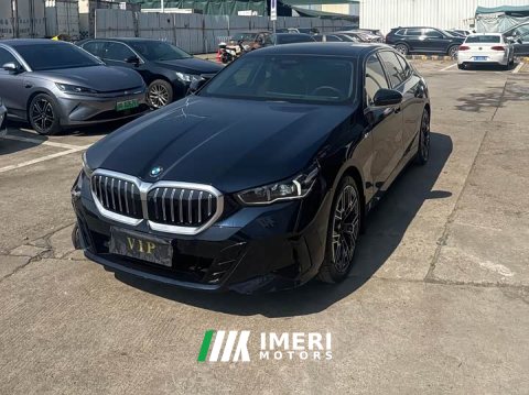 2025 BMW 5 Series 530Li Luxury M Sport Package - ავტომობილი ჩინეთიდან