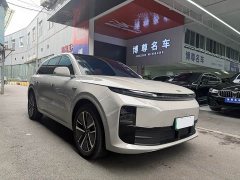 Li Auto L6 Pro - ფოტო 3