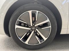 Li Auto L6 Pro - ფოტო 4