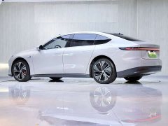NIO ET7 2023 75kWh - ფოტო 3