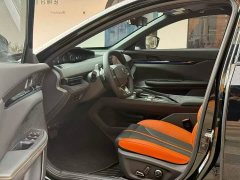 Changan UNI-V 1.5T Premium Sport - ფოტო 4