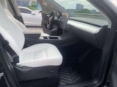 Tesla Model Y Standard Range RWD - ფოტო 8