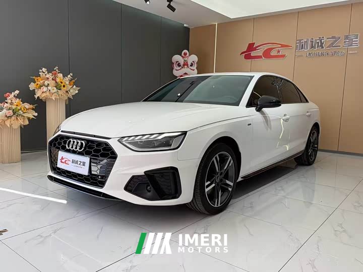 Audi A4L 40 TFSI Luxury Dynamic - ავტომობილი ჩინეთიდან