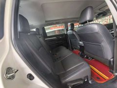 Toyota Highlander 2.0T AWD Luxury 7-Seater - ფოტო 13
