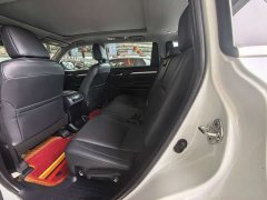 Toyota Highlander 2.0T AWD Luxury 7-Seater - ფოტო 8