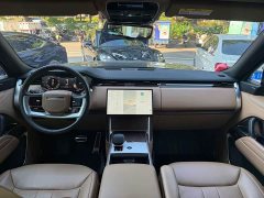 Land Rover Range Rover 3.0 L6 400PS Extended Wheelbase 7-Seater - ფოტო 8